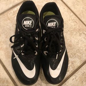 Nike Rival S9 track shoes unisex
